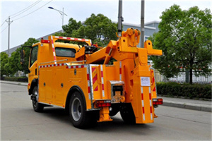 曲江高速路拖车费