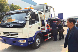 曲江汽车道路救援拖车价格